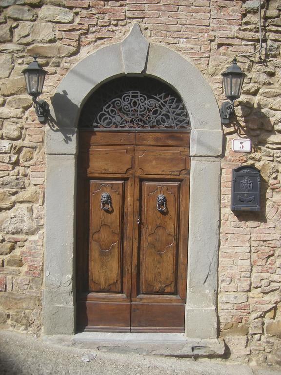 La Nella Appartement Chianni Buitenkant foto